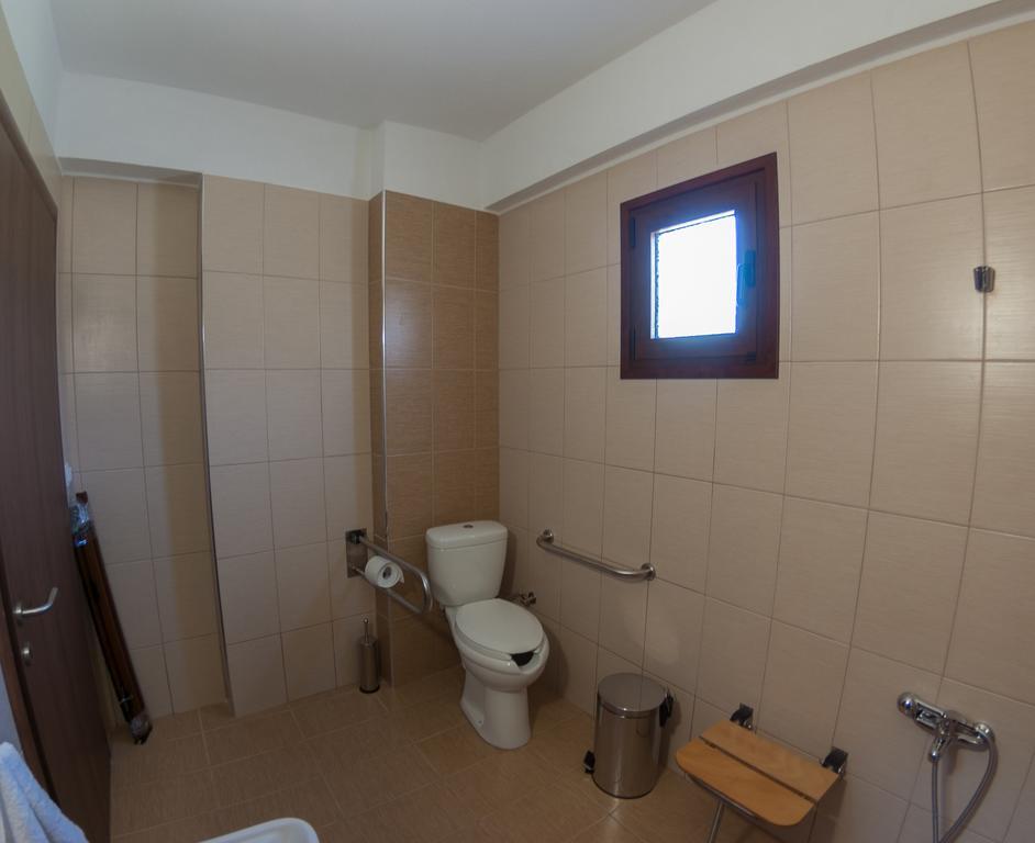 Ianthi Maisonettes Nea Roda Extérieur photo