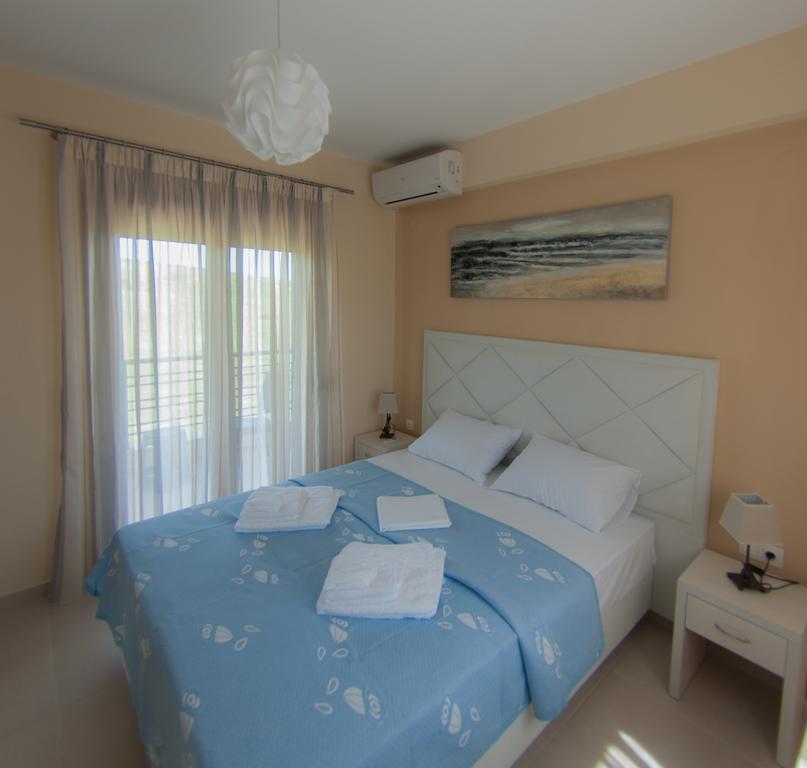 Ianthi Maisonettes Nea Roda Extérieur photo