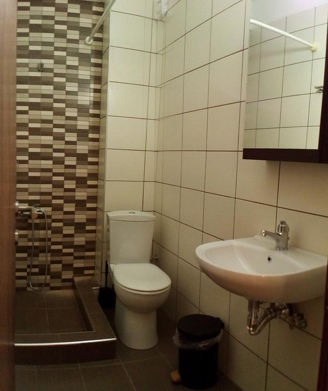 Ianthi Maisonettes Nea Roda Extérieur photo